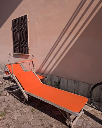 sdraio piscina 