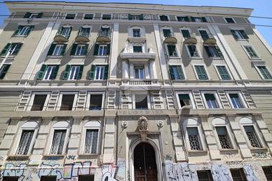 4 LOCALI A ROMA
