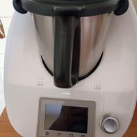 Bimby in perfetto stato  con gli accessori.