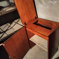 Mobiletto per macchina da cucire