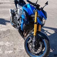 Suzuki gsx-s 750