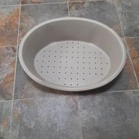 Cuccia cesta cane in plastica
Misure cm 80x60