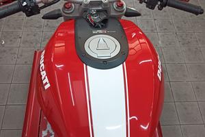 ducati Monster 1100 evo