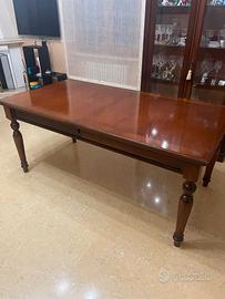 Tavolo da soggiorno in ciliegio apribile