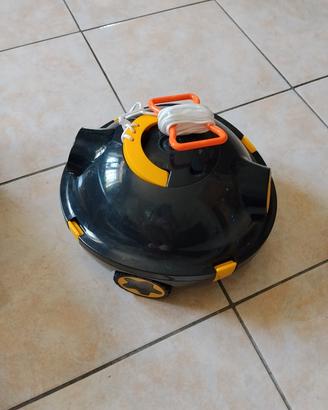 robot pulizia piscina