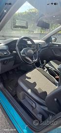T cross  volkswagen anno 2021