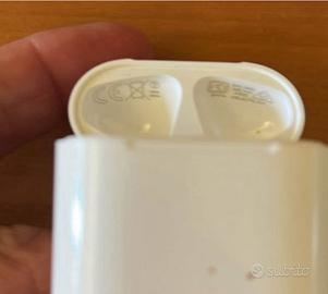 Custodia di ricarica Apple