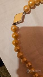 collana di perle con chiusura in argento