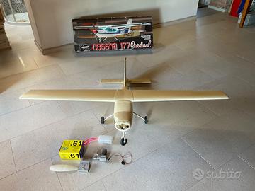 CESSANA 177 CARDINAL DELLA MODEL FLY - AEREO RC