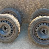 set quattro pneumatici auto (2 invernali)