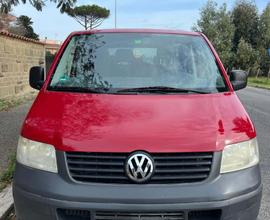 VOLKSWAGEN Caravelle/Multivan - 2006