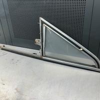 LANCIA Fulvia Coupé - Vetro deflettore DX