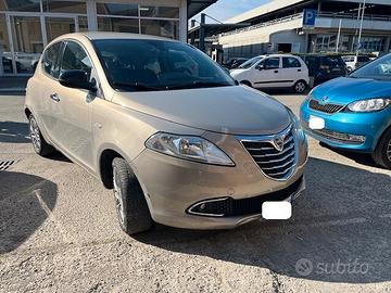 Lancia Ypsilon 1.3 MJT 16V 95 CV 5 porte S&S Gold