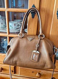 Prada borsa in pelle di daino color cammello