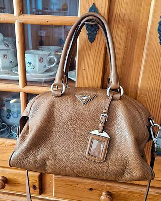 Prada borsa in pelle di daino color cammello