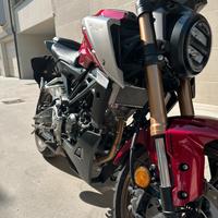 Honda cb 125 r