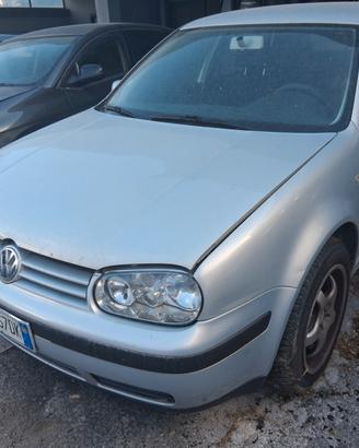Volkswagen Golf 1.9 TDI/110 CV cat 5p. Comfortline
