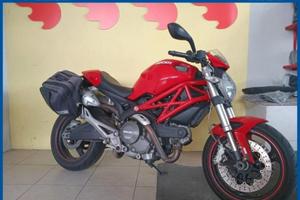 DUCATI Monster 696 Garantita e Finanziabile