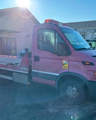 iveco daily 50c13 carro attrezzi co.me.ar