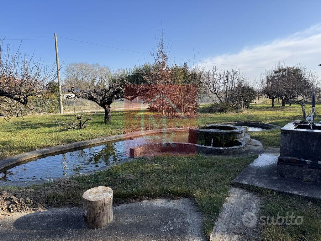 Casa singola con grande giardino a Fiumicello - Vista 5