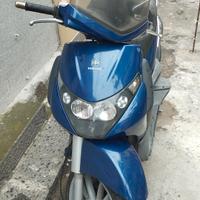 Beverly 250