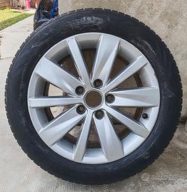 Cerchio Originale VW 16" + Gomma Invernale Nokian