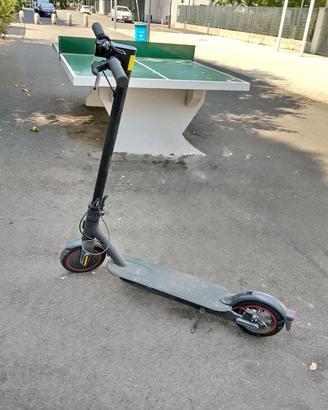 monopattino xaomi pro 2