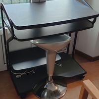 Scrivania Mobile PC Desktop e Sgabello Regolabile