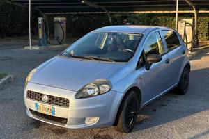 Auto Fiat grande punto macchina neopatentati 1.2