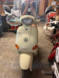Piaggio Vespa 50