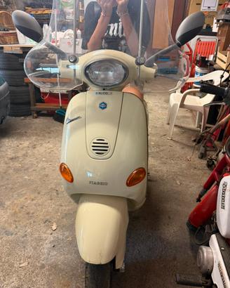 Piaggio Vespa 50
