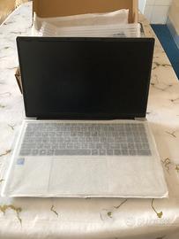 Laptop praticamente nuovo