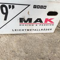 Cerchi in lega 19" 