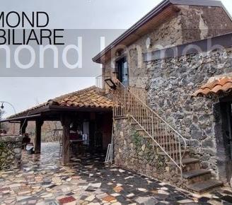 Casa singola ristrutturata 100 mq a rovittello