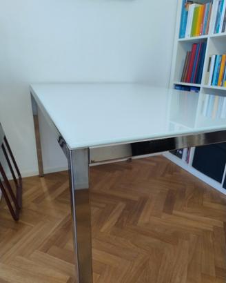 Tavolo IKEA in vetro