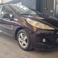 Peugeot 207 1.4 HDi 70CV 5p. Active