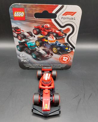 lego minifigure monoposto da collezione F1 ferrari
