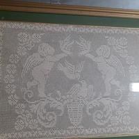 quadro a uncinetto raffigurante due angeli 