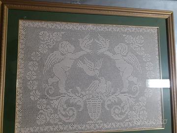 quadro a uncinetto raffigurante due angeli 