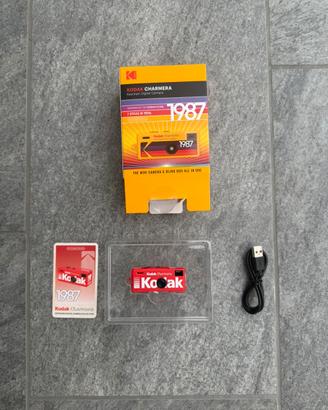 Kodak Charmera type 02 rossa portachiavi