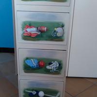 Cassettiera piccola per cameretta bambino