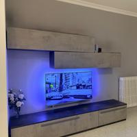 Parete più divano angolare