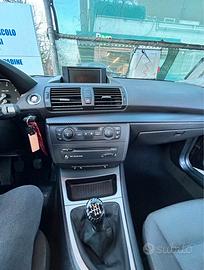 BMW SERIE 1 118D 2006