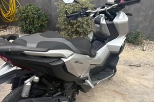 Honda ADV 350