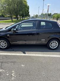 Grande punto evo   1400 del 2009