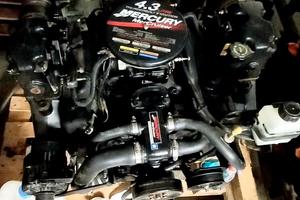 motore entro fuoribordo Mercuri Mercruiser 4.3 LX