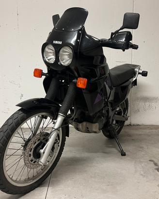 si vende  yamaha xtz 660 z in  buono stato!