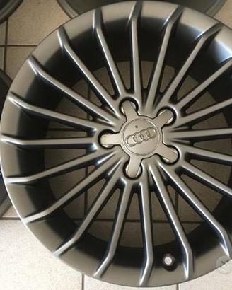 Cerchi in lega 17 originali audi a3 a4 q2 Q3
