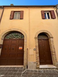 Casa singola su tre livelli