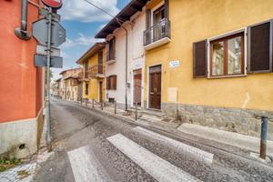 CASA SEMINDIPENDENTE A RIVOLI